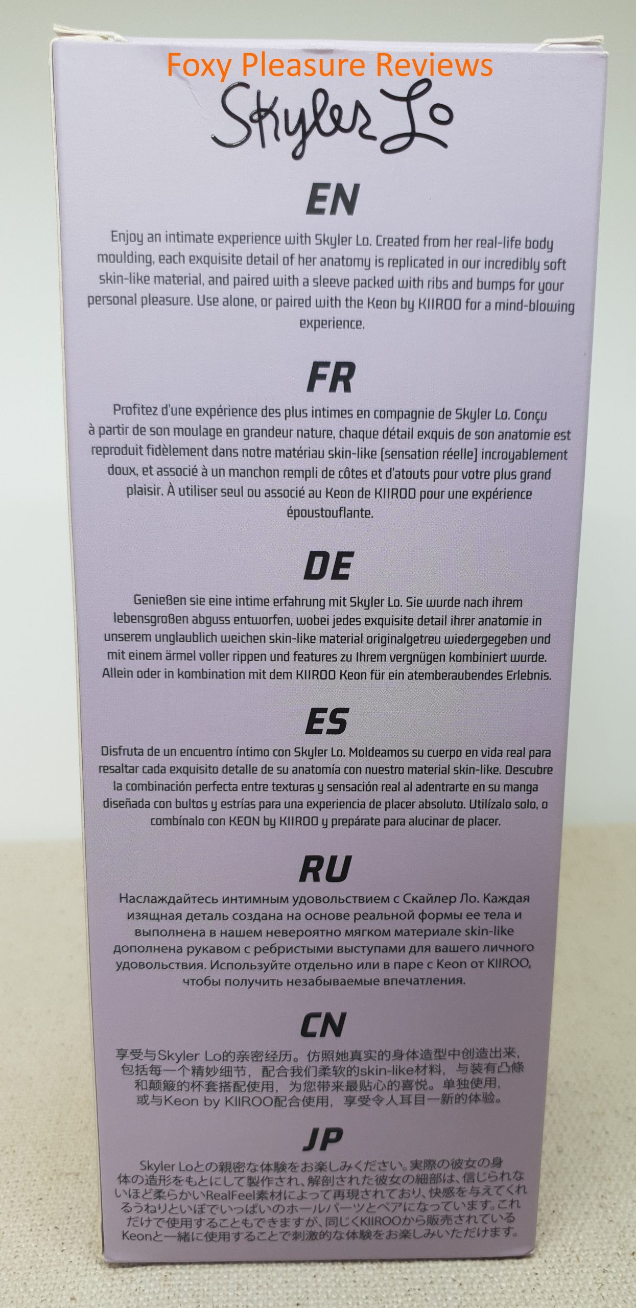 Third face of the packaging showing descriptions in seven languages