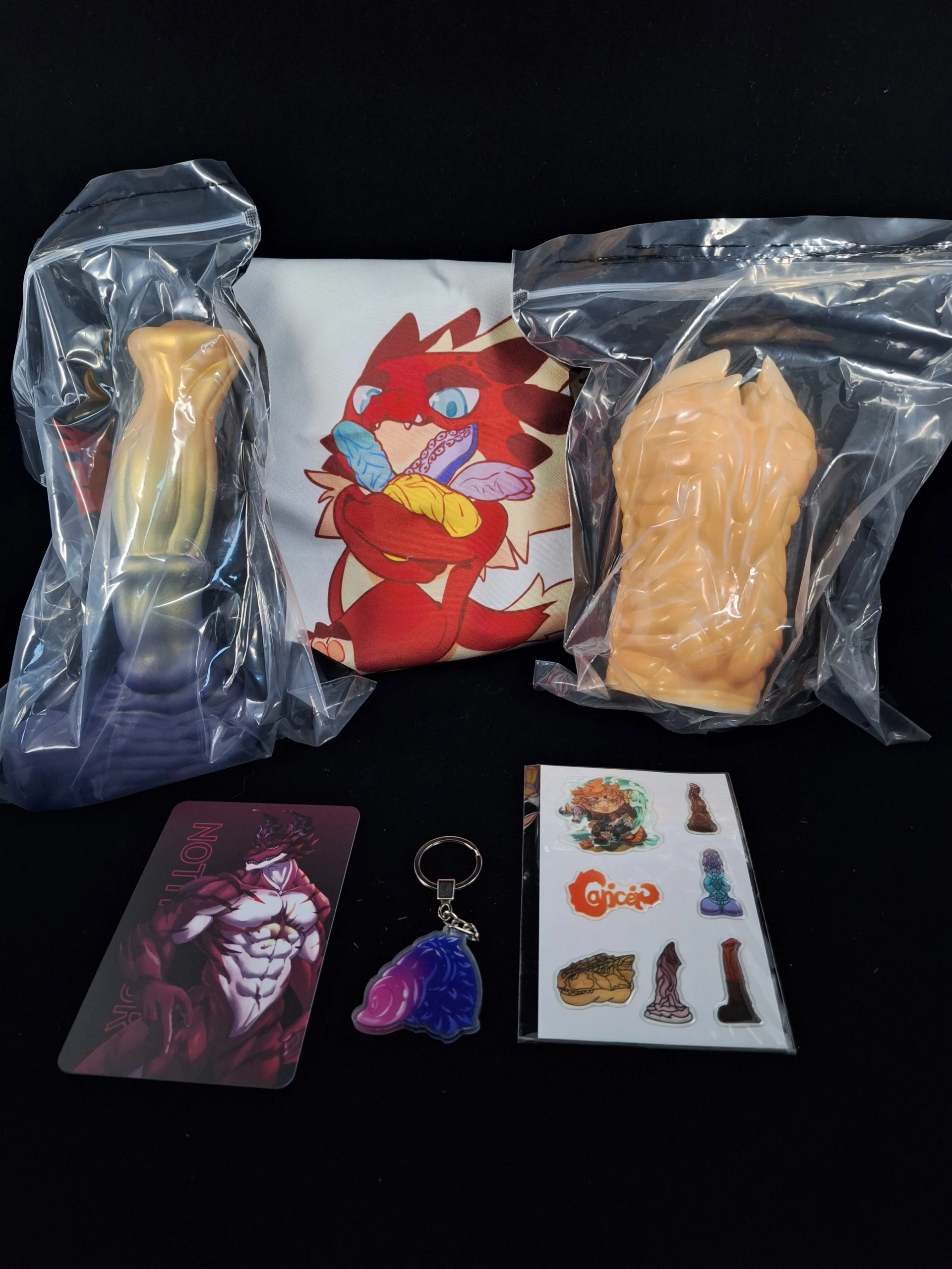 virgoThrone_packageContent